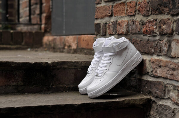 NIKE AIR FORCE 1 MID TRIPLE WHITE DH2933-111 - immagine 4