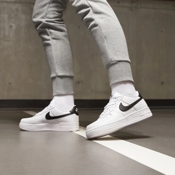 NIKE AIR FORCE 1 GS FV5948-101 - immagine 4