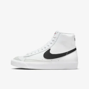 NIKE BLAZER MID '77 GS DA4086-100